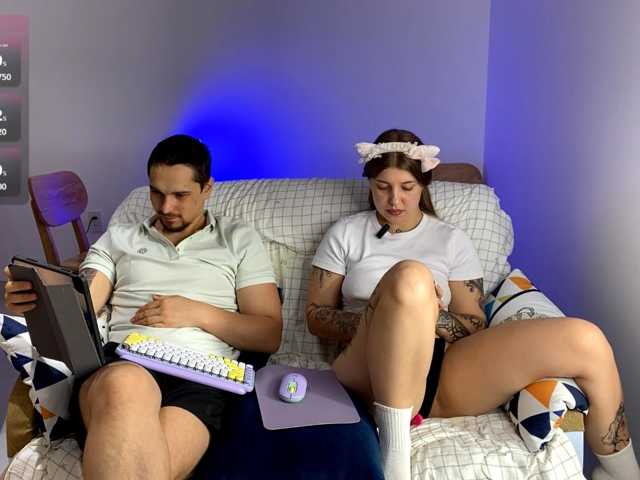 INSOMNIA_COUPLE