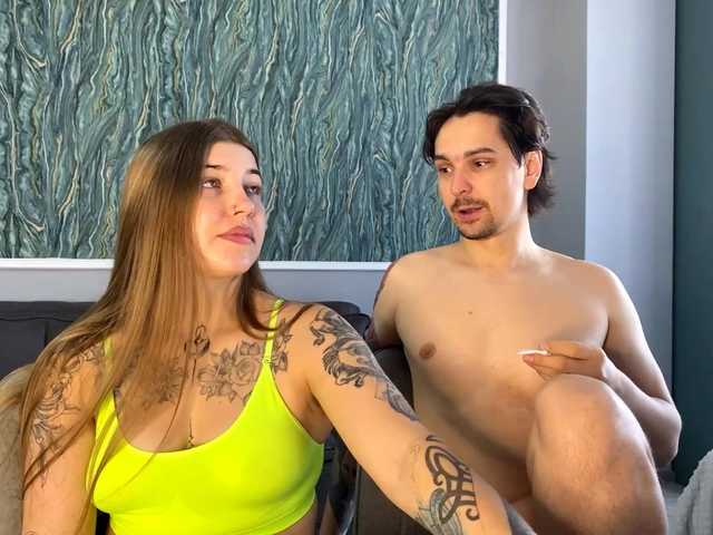 naughty-mailey live show