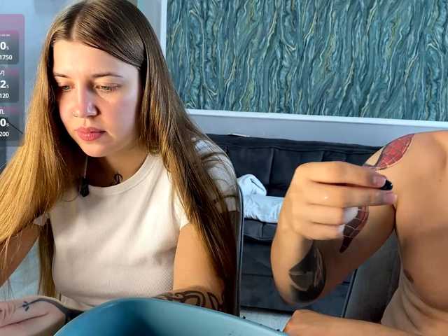 naughty-mailey live sex show
