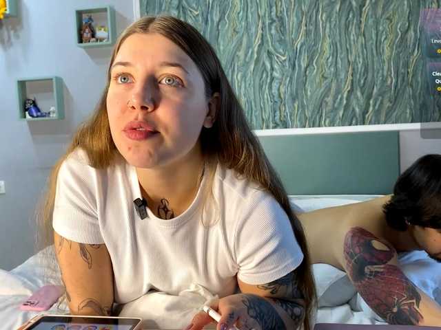 Naughty-Mailey live cam on BongaCams