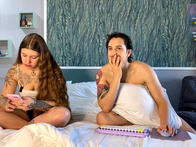 INSOMNIA_COUPLE
