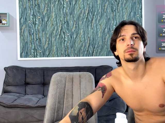 Naughty-Mailey live cam on BongaCams