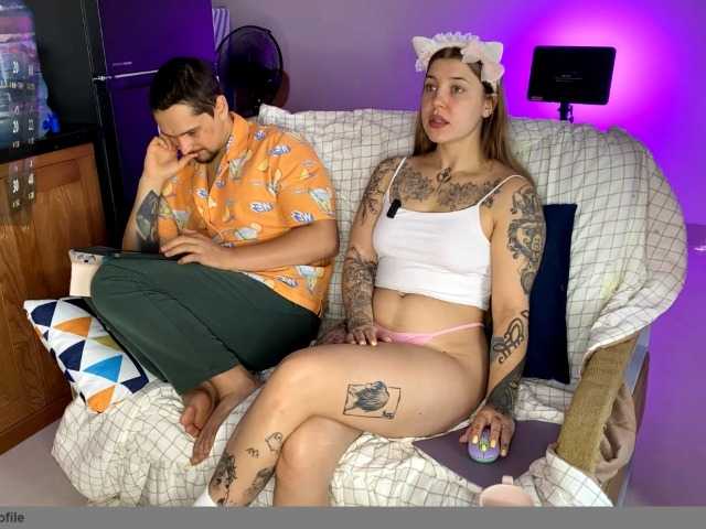 INSOMNIA_COUPLE