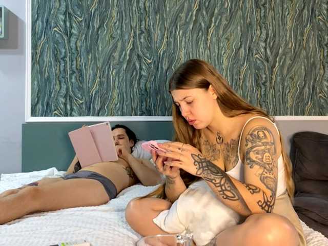 INSOMNIA_COUPLE live cam