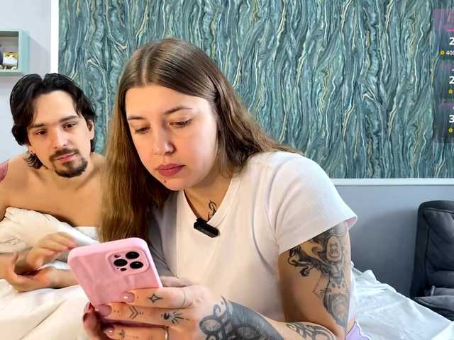 INSOMNIA_COUPLE