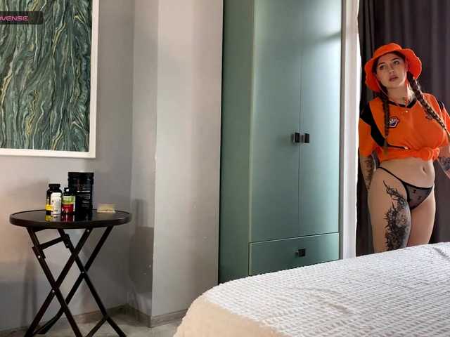 Naughty-Mailey live cam on BongaCams