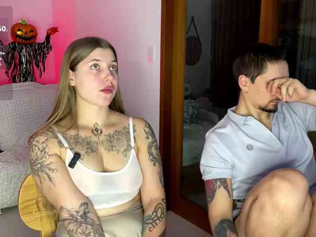 INSOMNIA_COUPLE