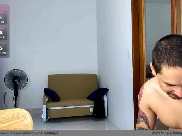 INSOMNIA_COUPLE webcam
