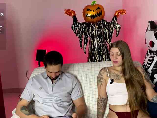 INSOMNIA_COUPLE
