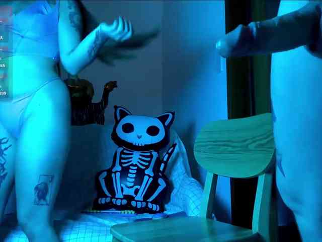 INSOMNIA_COUPLE webcam
