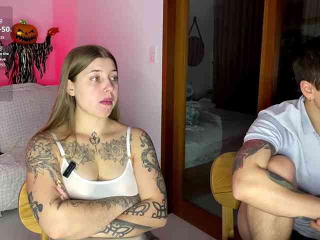 INSOMNIA_COUPLE