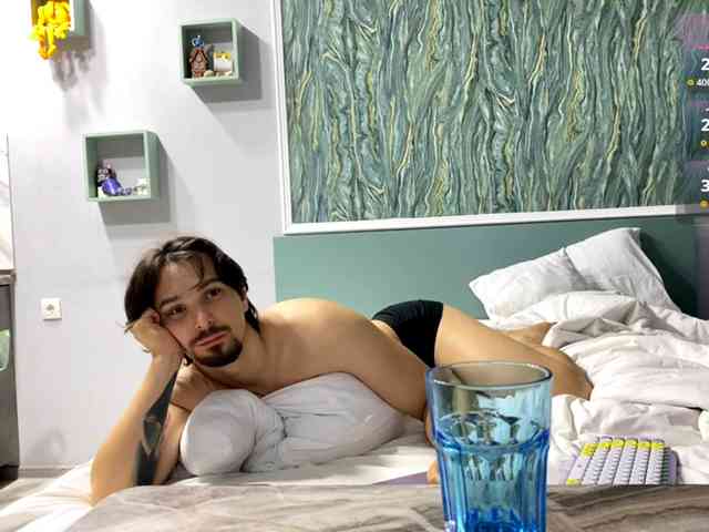INSOMNIA_COUPLE webcam