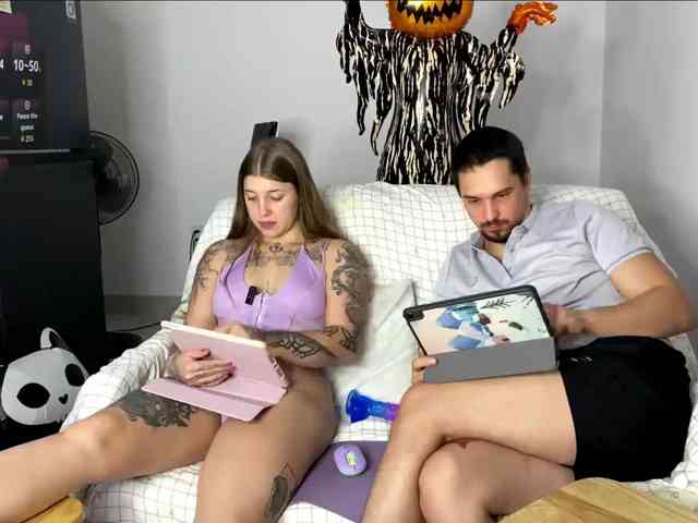 INSOMNIA_COUPLE webcam