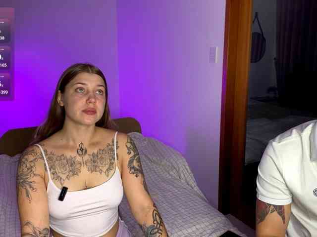 INSOMNIA_COUPLE