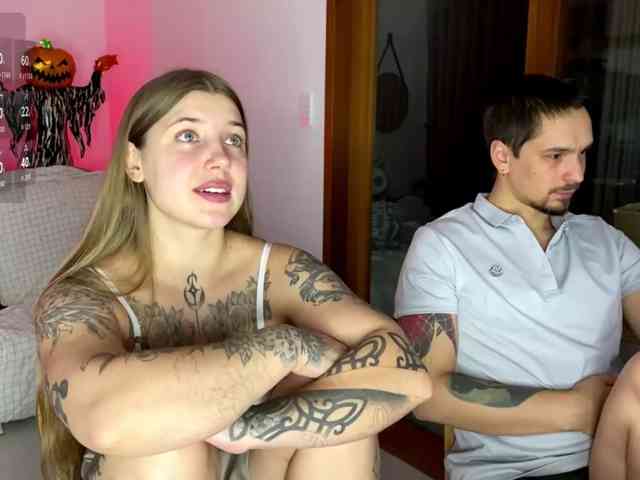 INSOMNIA_COUPLE