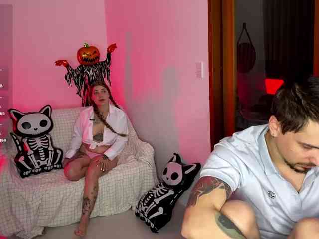 INSOMNIA_COUPLE