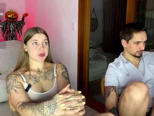 INSOMNIA_COUPLE