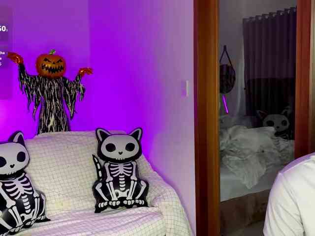 INSOMNIA_COUPLE