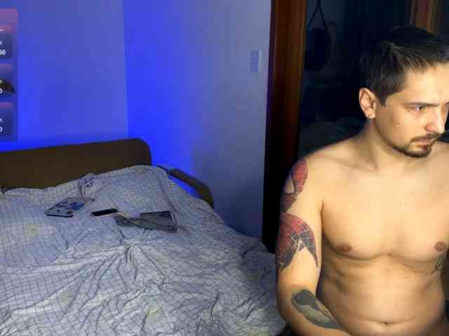 INSOMNIA_COUPLE