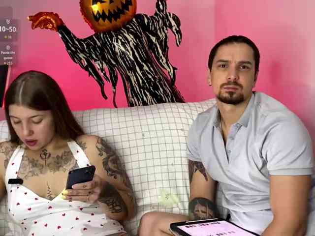 INSOMNIA_COUPLE