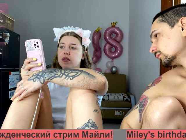 INSOMNIA_COUPLE webcam