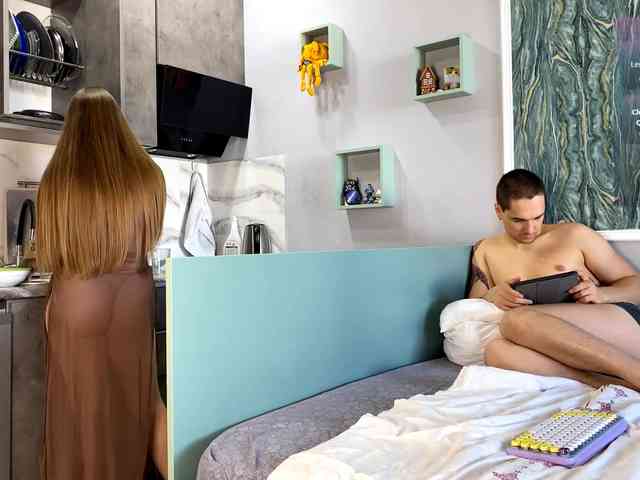 Model: INSOMNIA_COUPLE