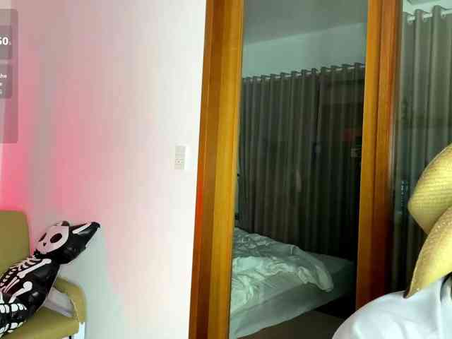 INSOMNIA_COUPLE