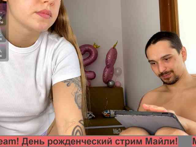 INSOMNIA_COUPLE webcam