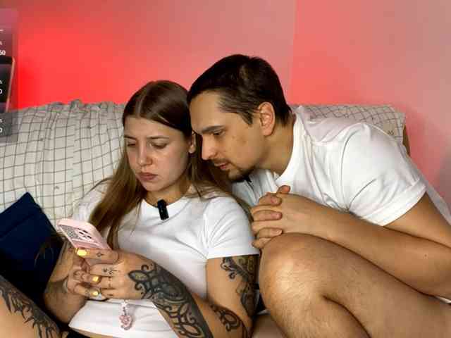 INSOMNIA_COUPLE