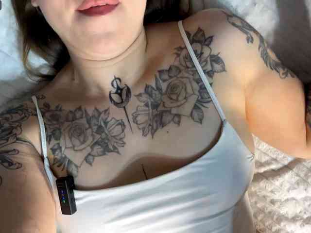 Naughty-Mailey