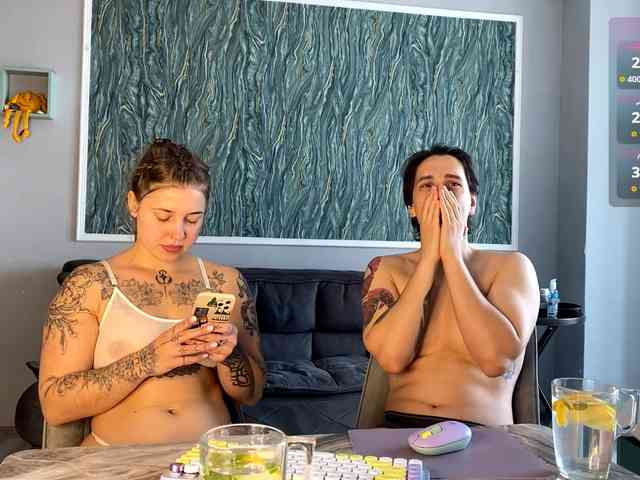 Модель: Miley_and_Michael