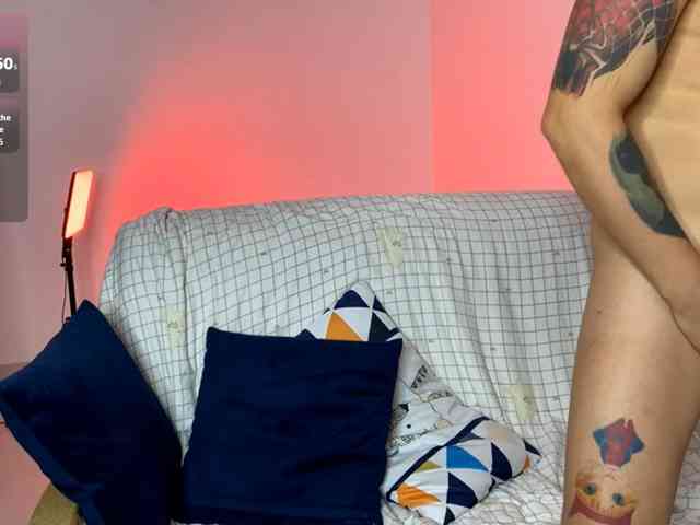 INSOMNIA_COUPLE