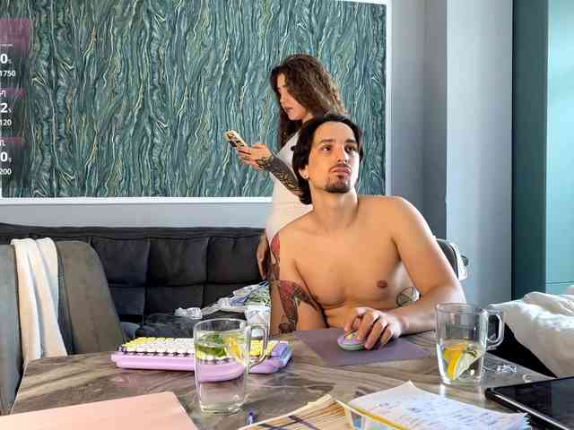 Naughty-Mailey Sex Cam Show