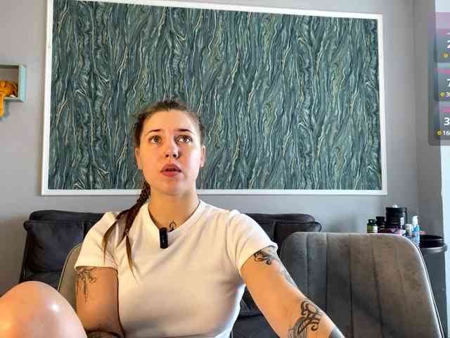 Naughty-Mailey Sex Cam Show