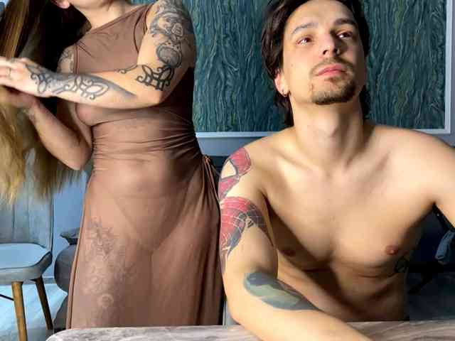 Model: Miley_and_Michael