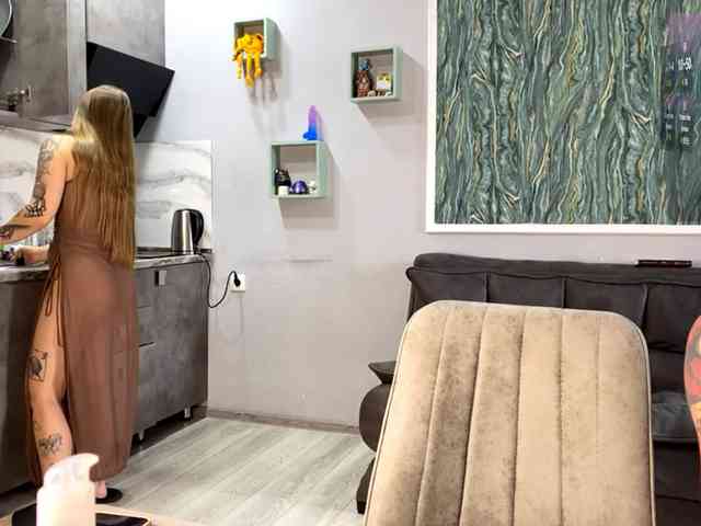 miley_and_michael's live room