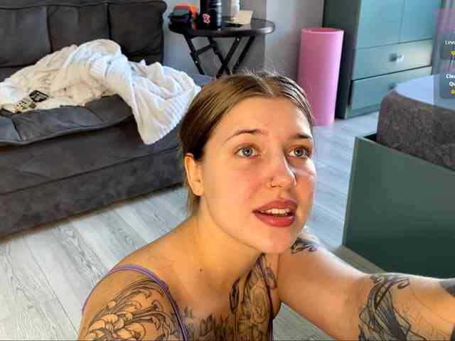 Miley_and_Michael's Sexcam