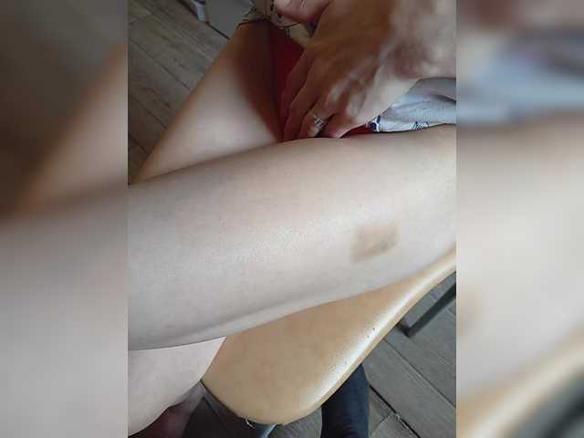 Yna-and-Yn's BongaCams show and profile