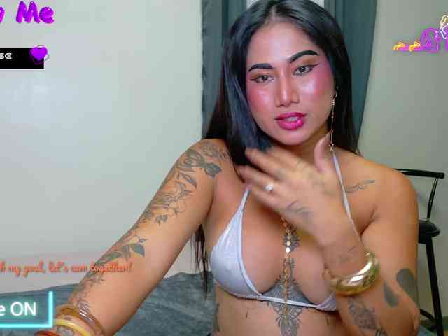 QueenAngel Live Webcam on BongaCams