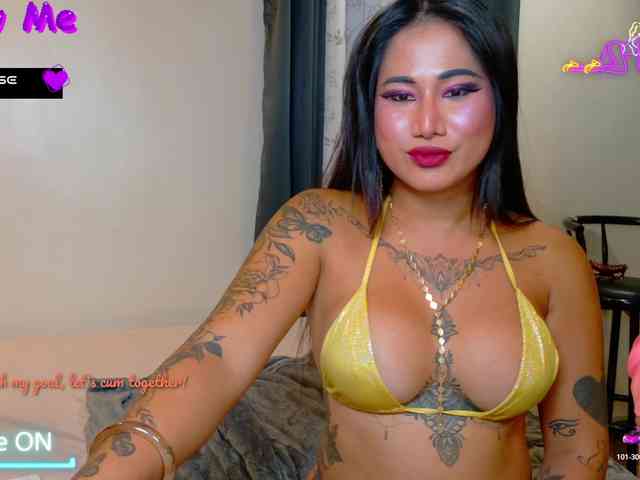 QueenAngel Live Webcam on BongaCams