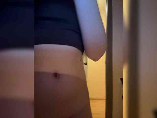 MissHam07 webcam