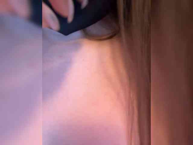 MissHam07 webcam