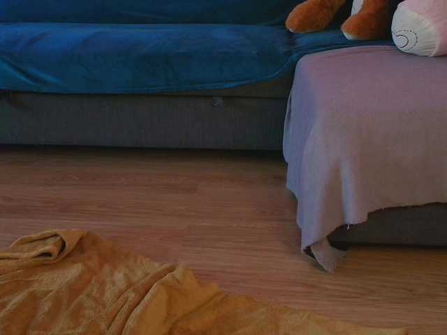 AnyaKim1 live cam on BongaCams