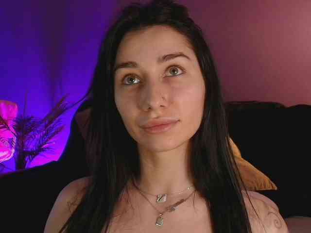 AnyaKim1 webcam