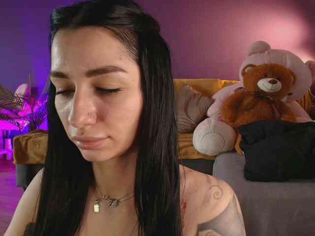 AnyaKim1 webcam