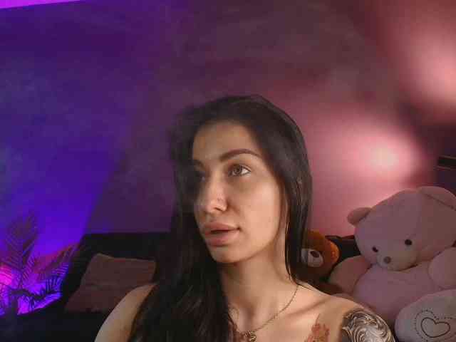 AnyaKim1 webcam