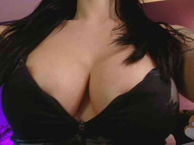 AnyaKim1