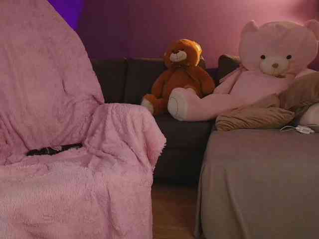 AnyaKim1 webcam