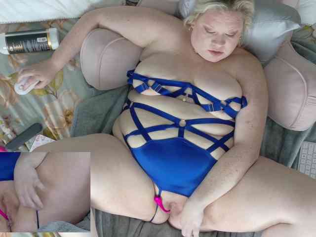 Siennaluxx webcam
