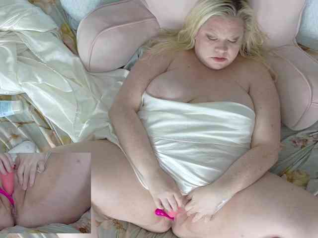 Siennaluxx webcam